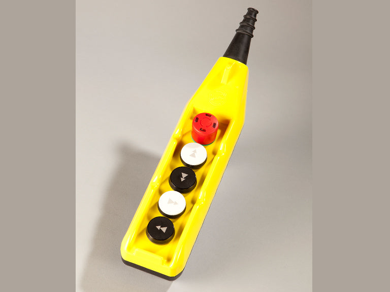 PL05D4 5 Button Single row control pendant - 4 two speed motion button
